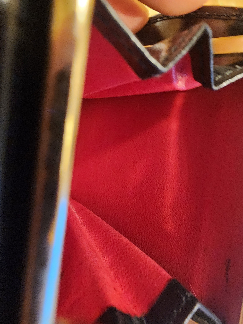 vintage Celine coin case featuring red suede and black leather Circa 1970's-1980 - Picture 15 of 16